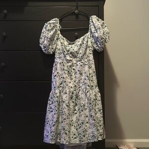 Jessica Simpson tie back floral dress